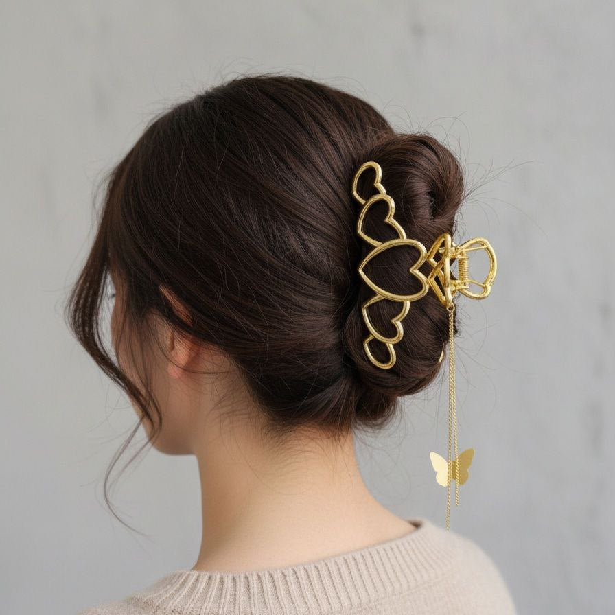 قفاش قلوب بدلاية فراشات