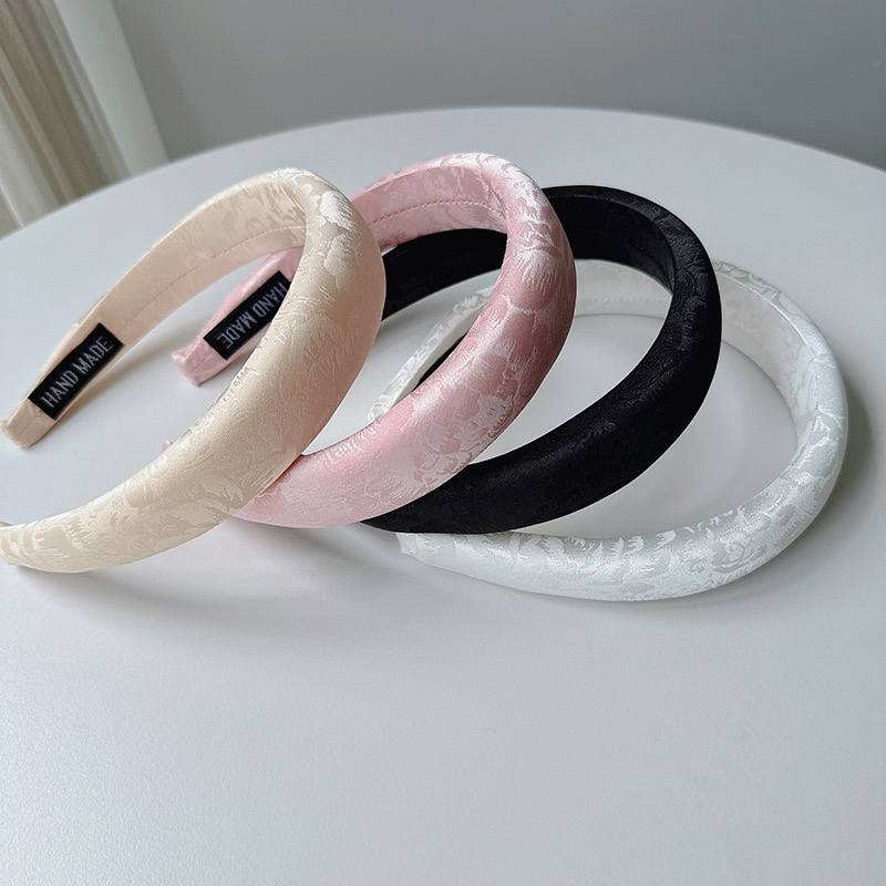 طوق ستان مشجر