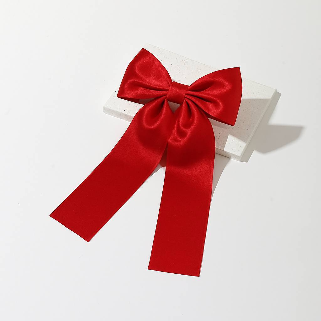 منقار فيونكة شريطة ستان