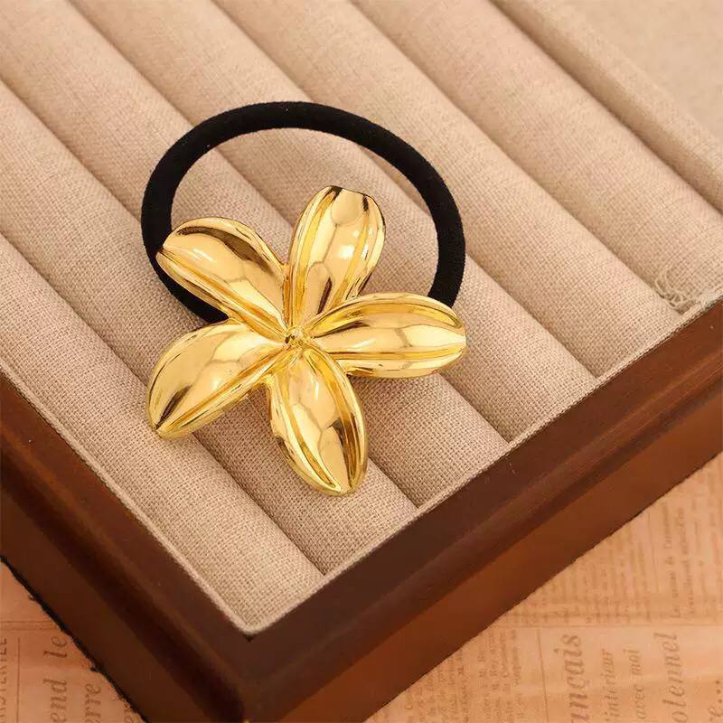 أستك وردة معدن