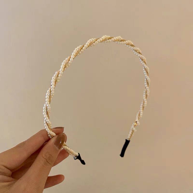 طوق لولي ابيض دبل