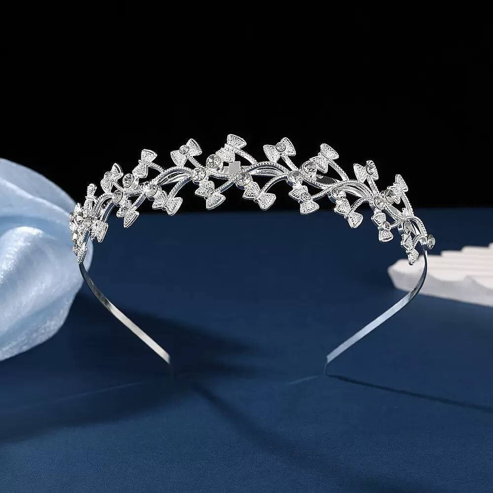 طوق ورد معدن