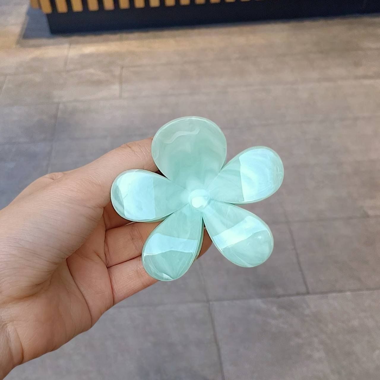 قفاش وردة ماربل أكريلك