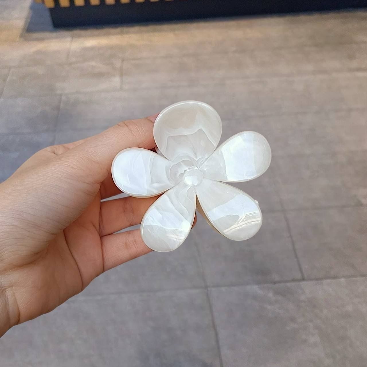 قفاش وردة ماربل أكريلك