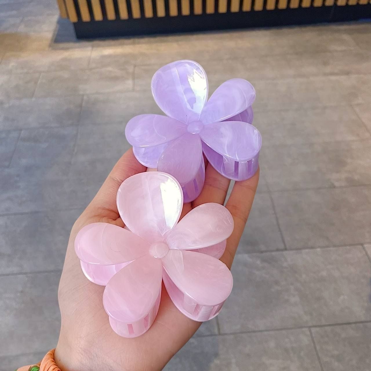 قفاش وردة ماربل أكريلك