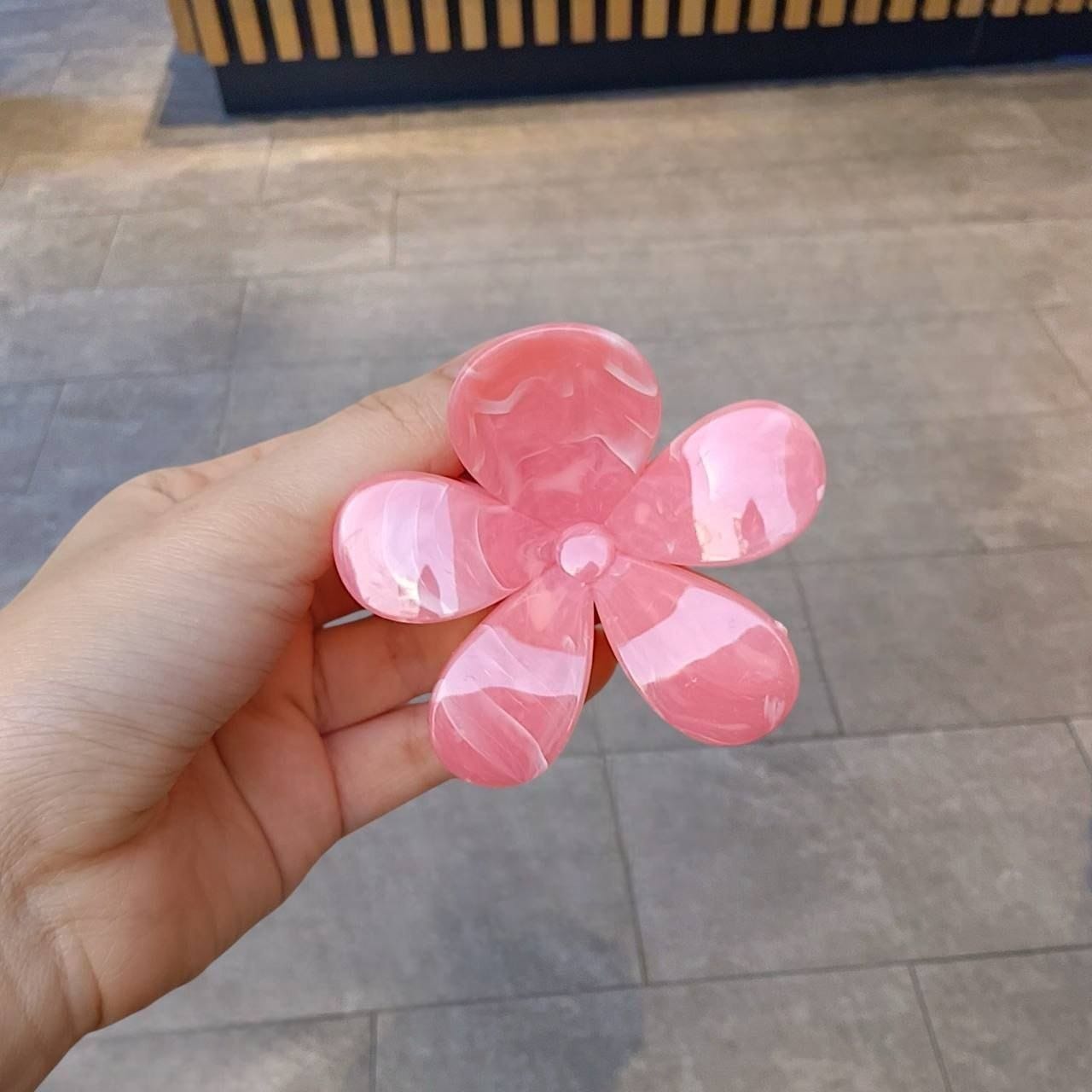 قفاش وردة ماربل أكريلك