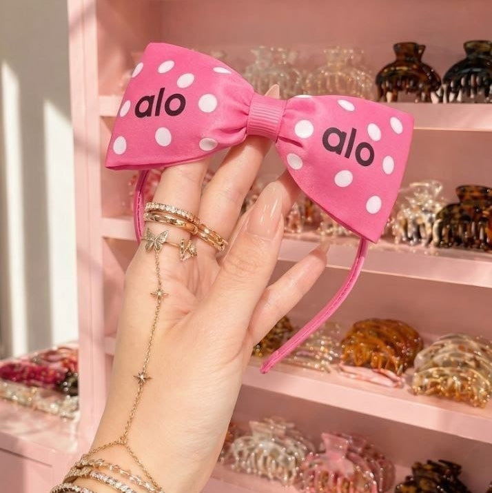 alo طوق فيونكة