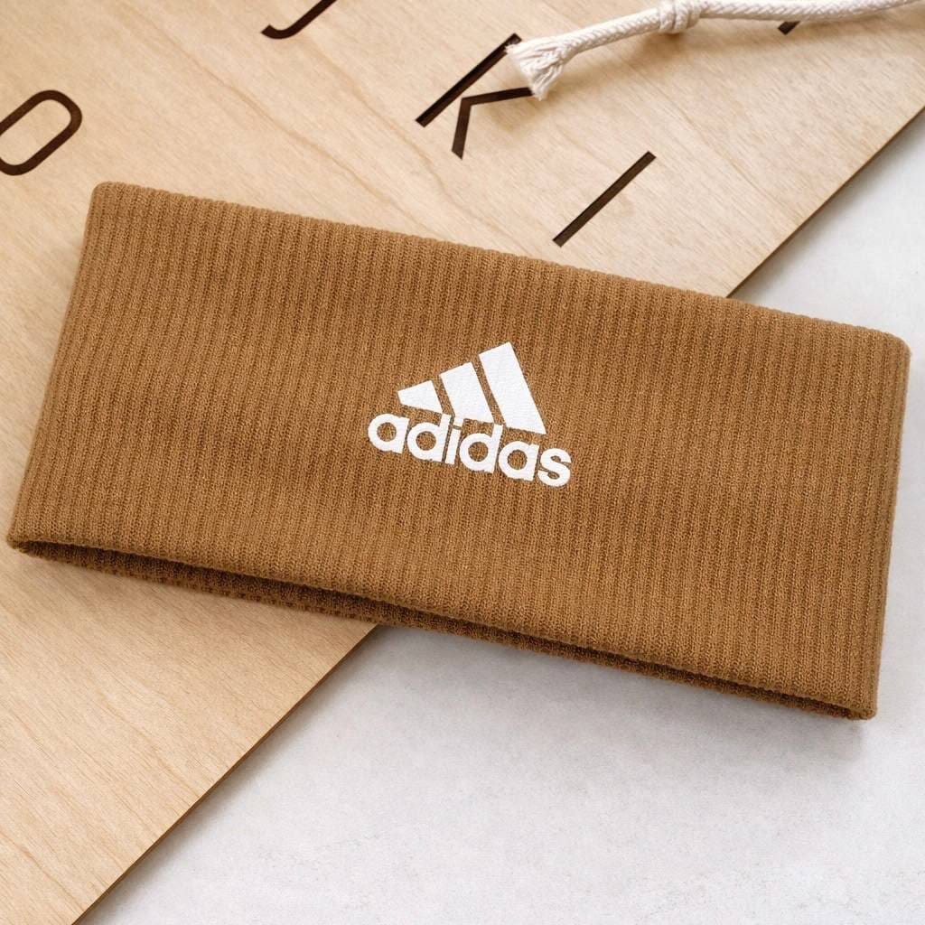 Adidas بندانة