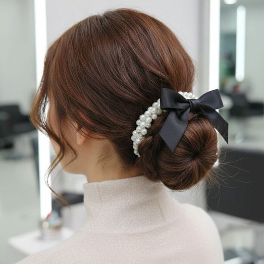 أستك لولي فيونكة سوداء