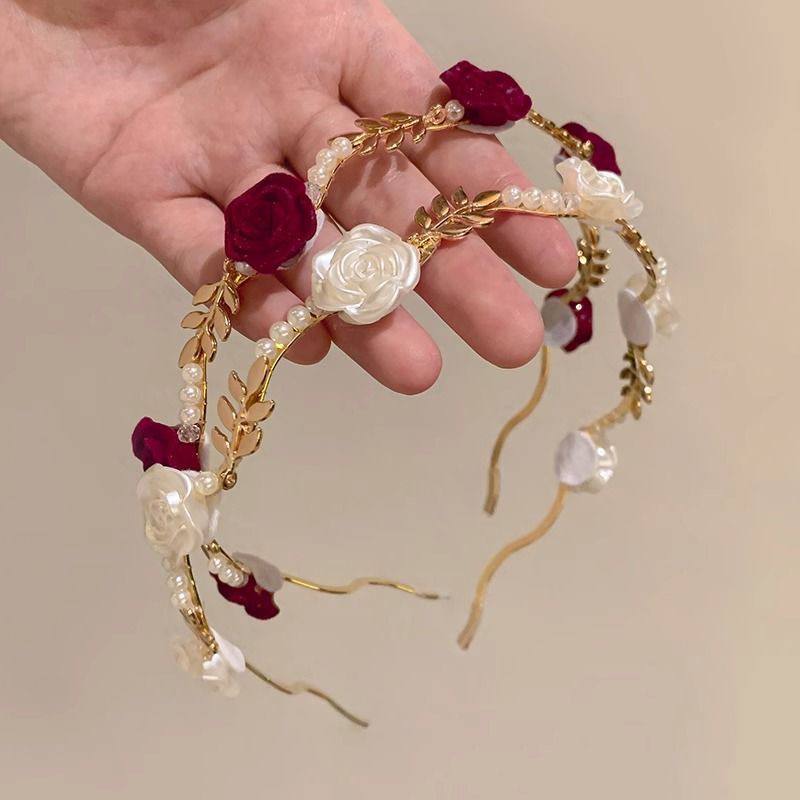 طوق معدن ورد و لولي