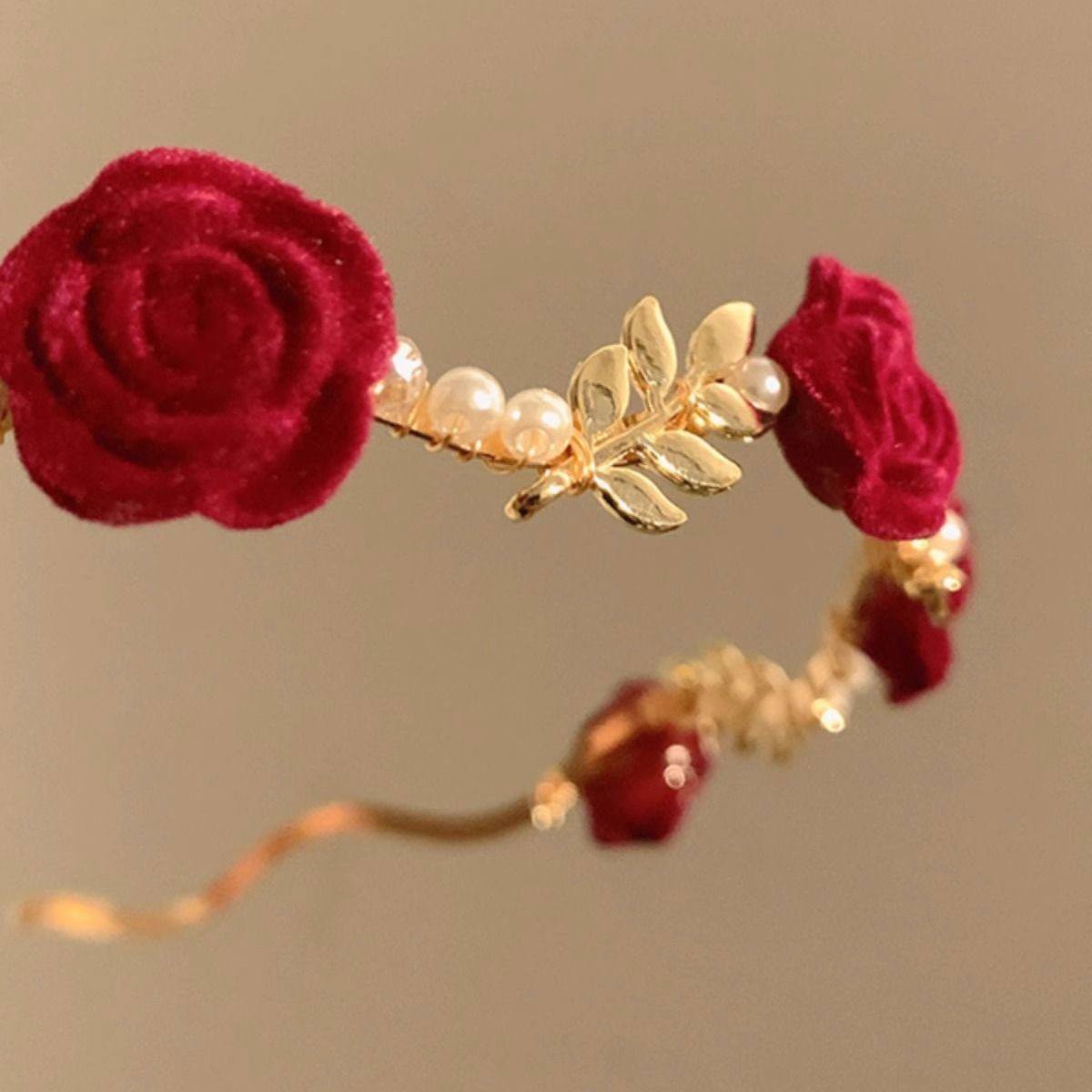 طوق معدن ورد و لولي