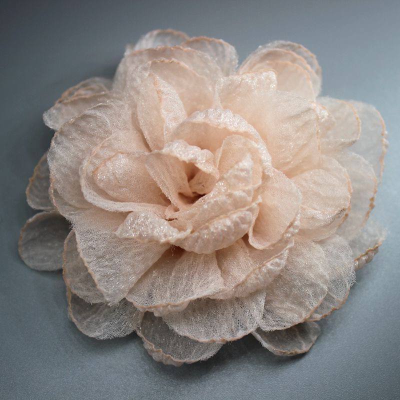 منقار وردة بريت