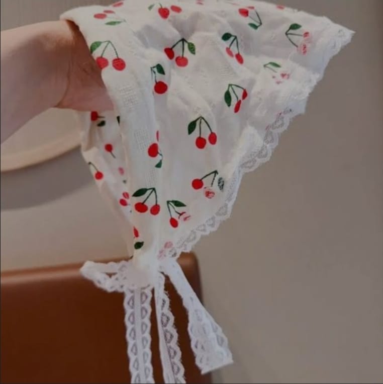 طوق سكارف دانتيل