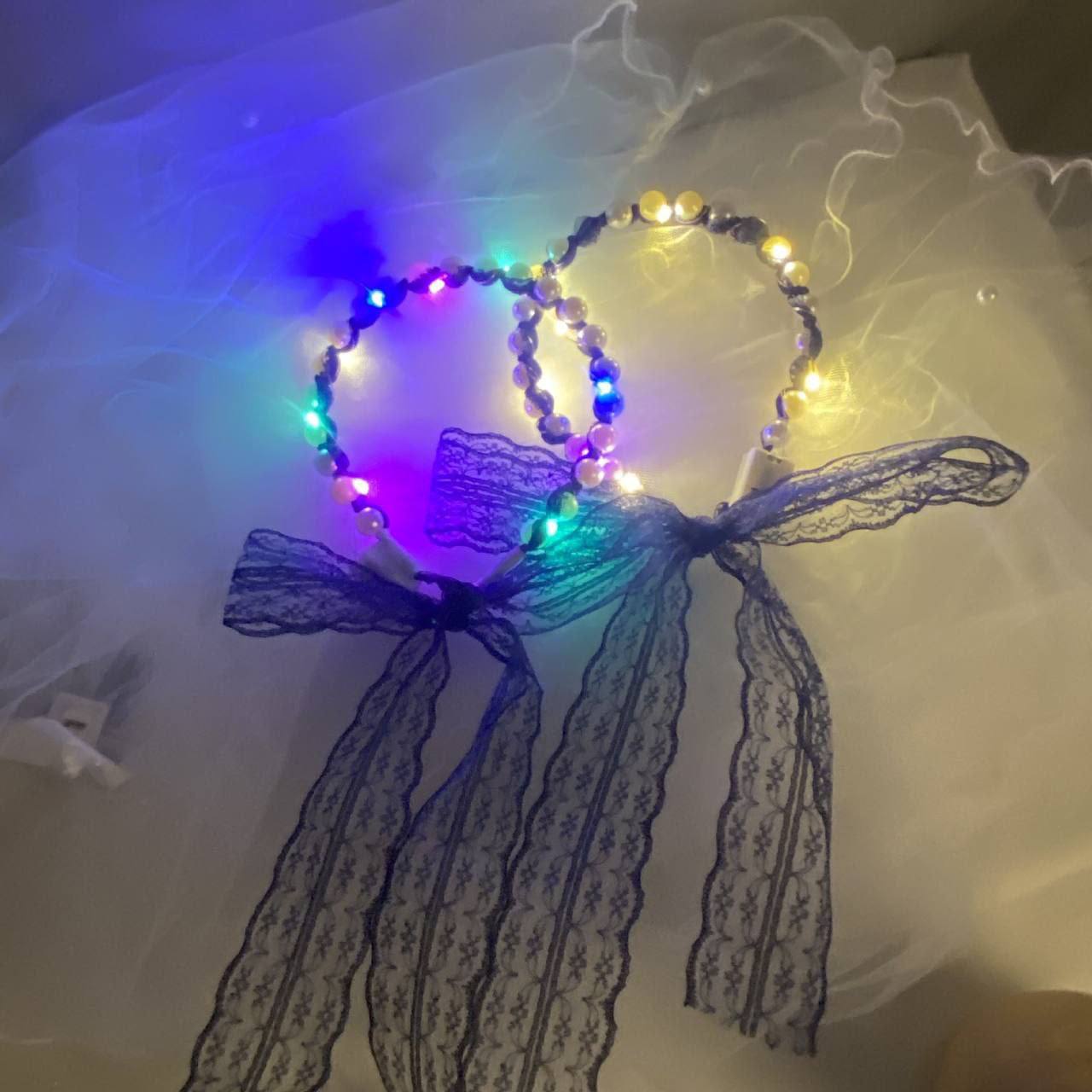 طوق لولي شريطة مضيء