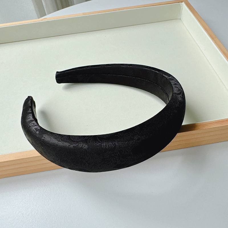 طوق ستان مشجر