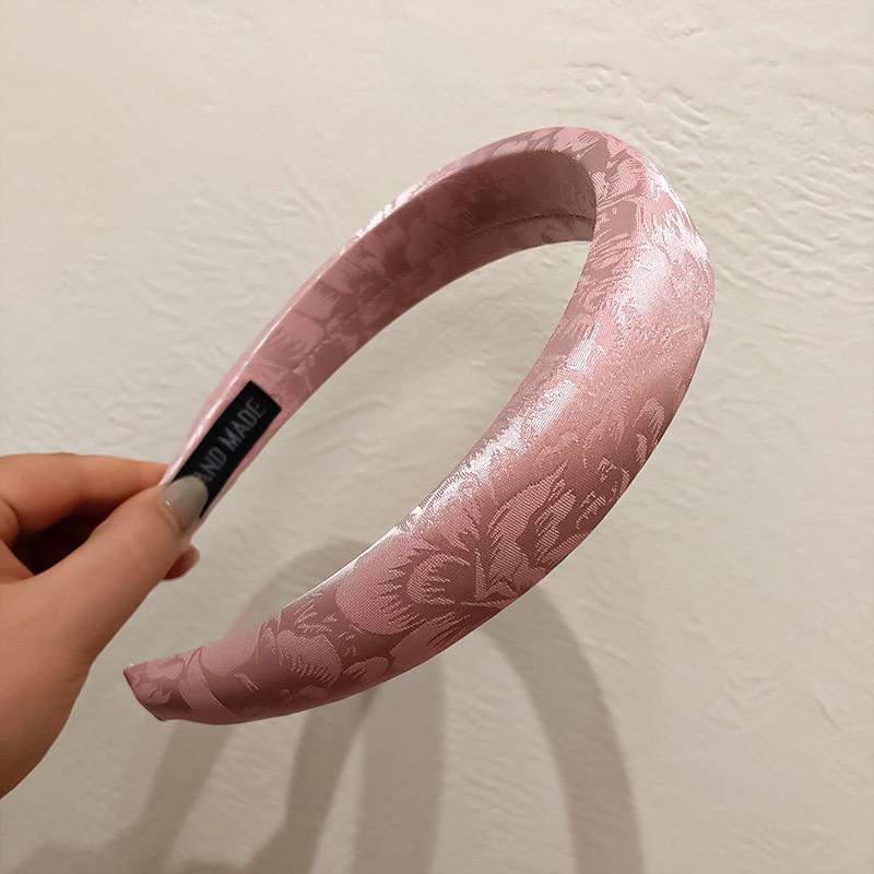 طوق ستان مشجر