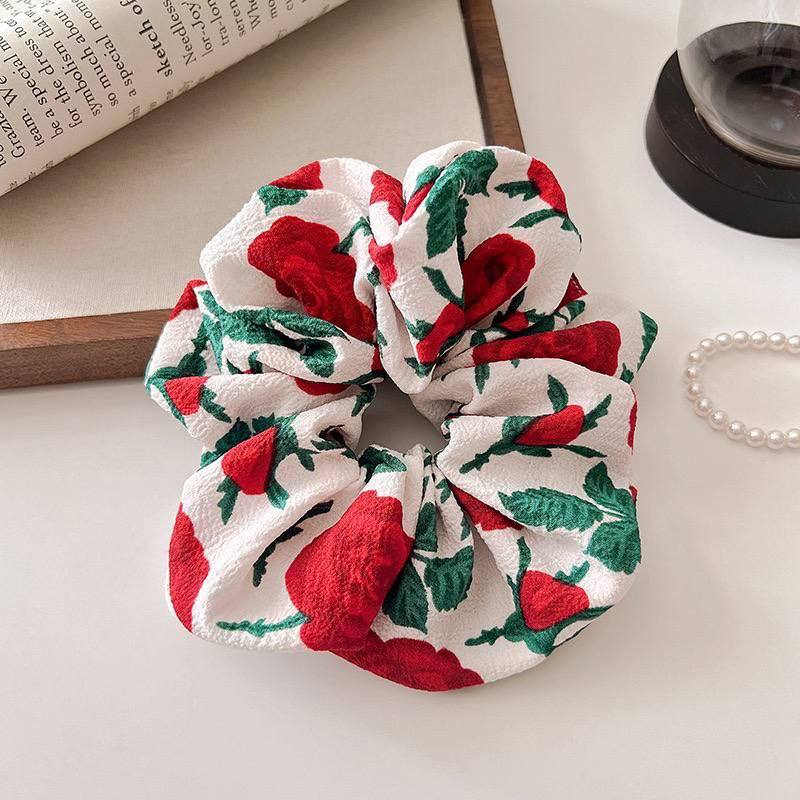 أستك كبير مشجر