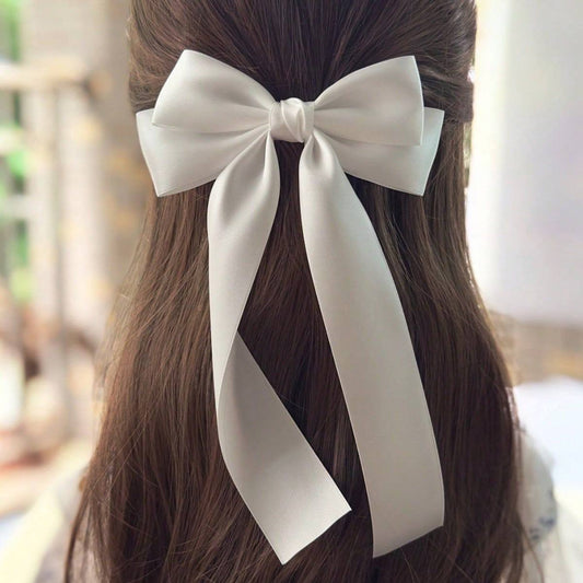 منقار فيونكة شريطة ستان