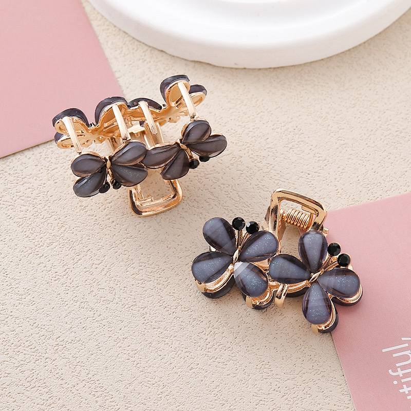 مشبك خصلة فراشتين