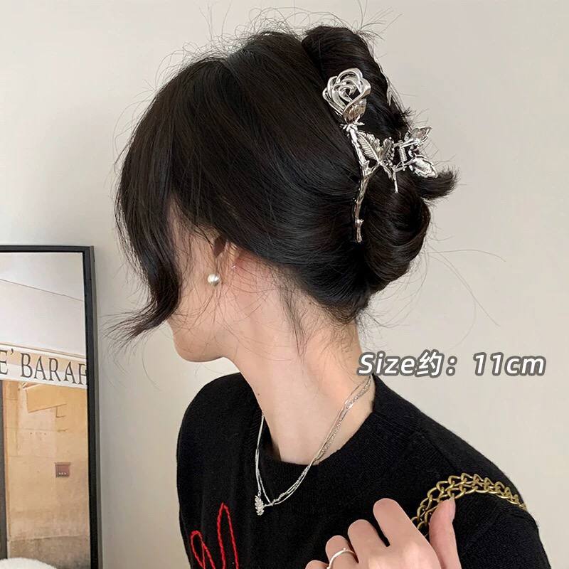 قفاش وردة معدن