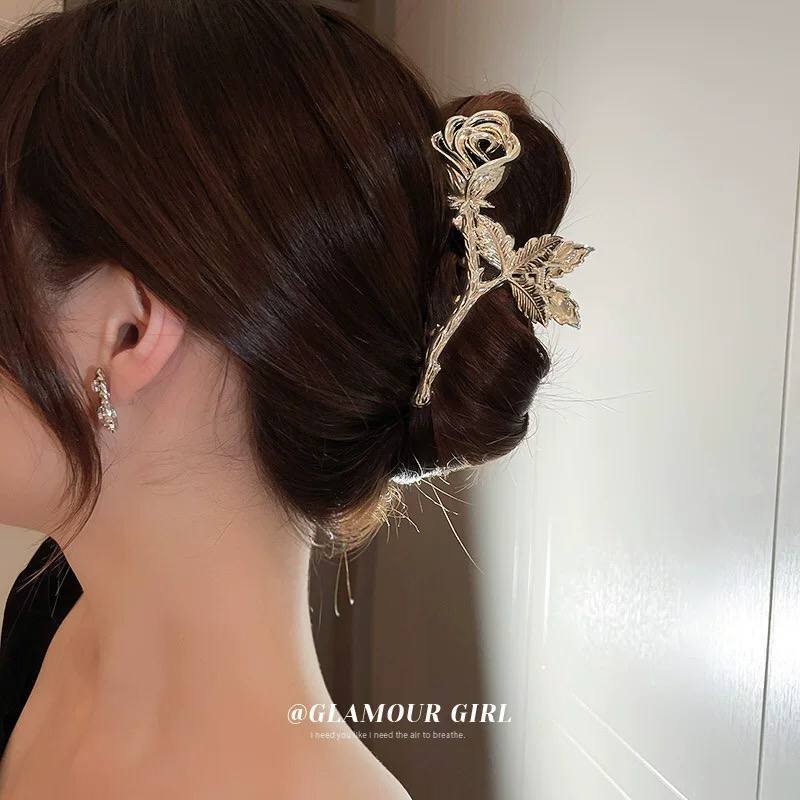 قفاش وردة معدن