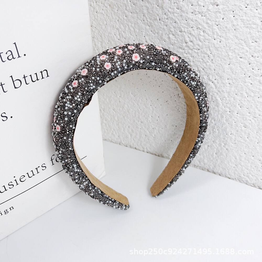 طوق فلاورز ستراس