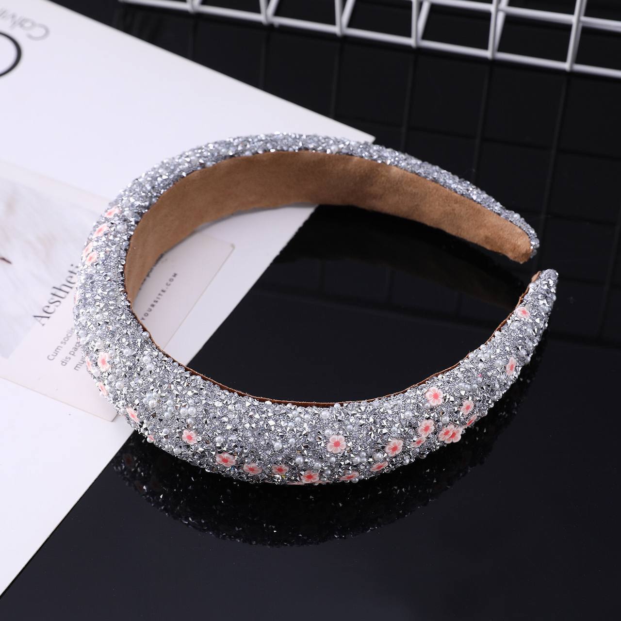 طوق فلاورز ستراس