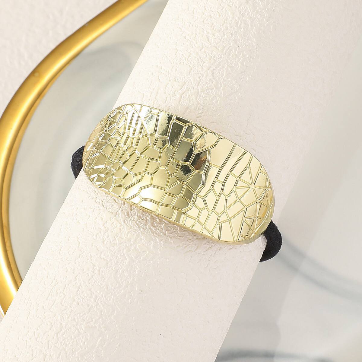 أستك نصف دائرة معدن