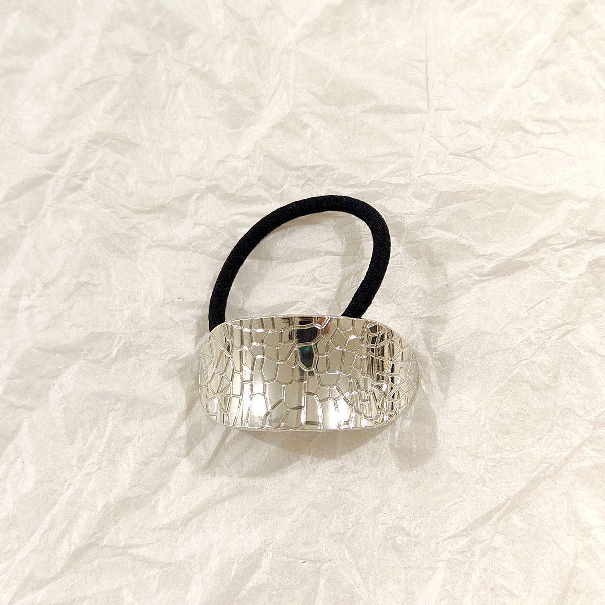 أستك نصف دائرة معدن