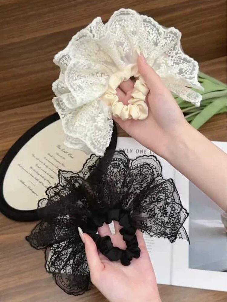 أستك دانتيل مكشكش