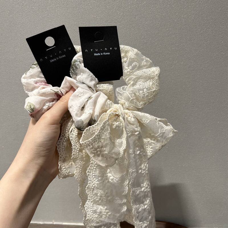 أستك مشجر بشريطة منفصلة