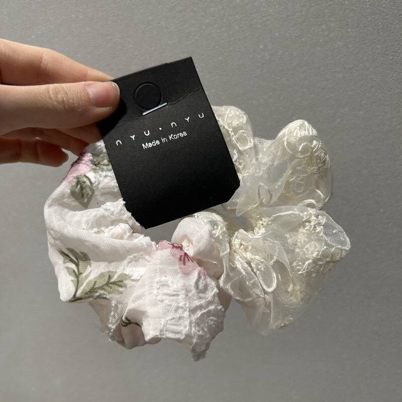 أستك مشجر بشريطة منفصلة