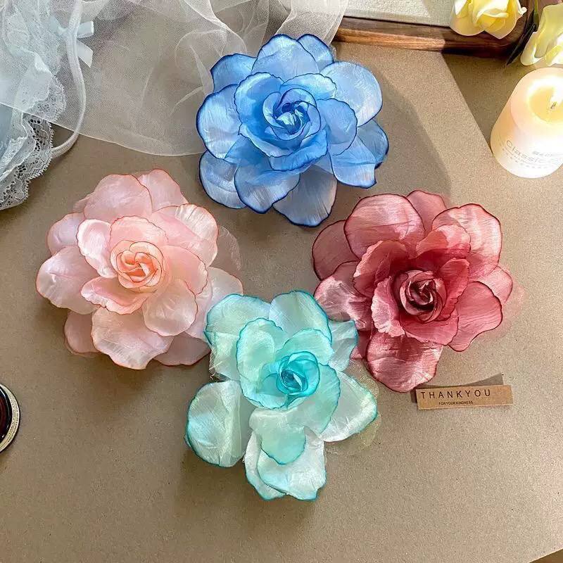 منقار وردة بريت