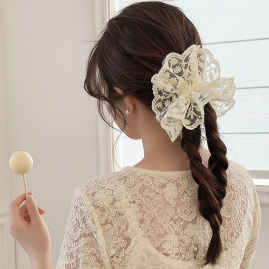 أستك دانتيل أوف وايت